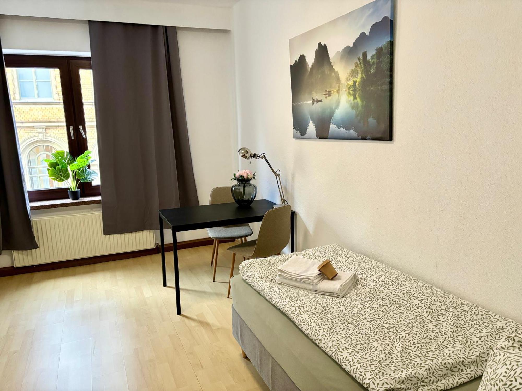 Harmony - Ganzes Appartement 3 Schlafzimmer City Meiningen Exterior foto